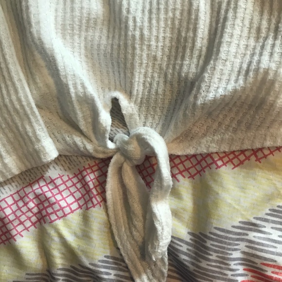 2/$10 Comfy long sleeve shirt - Picture 4 of 5